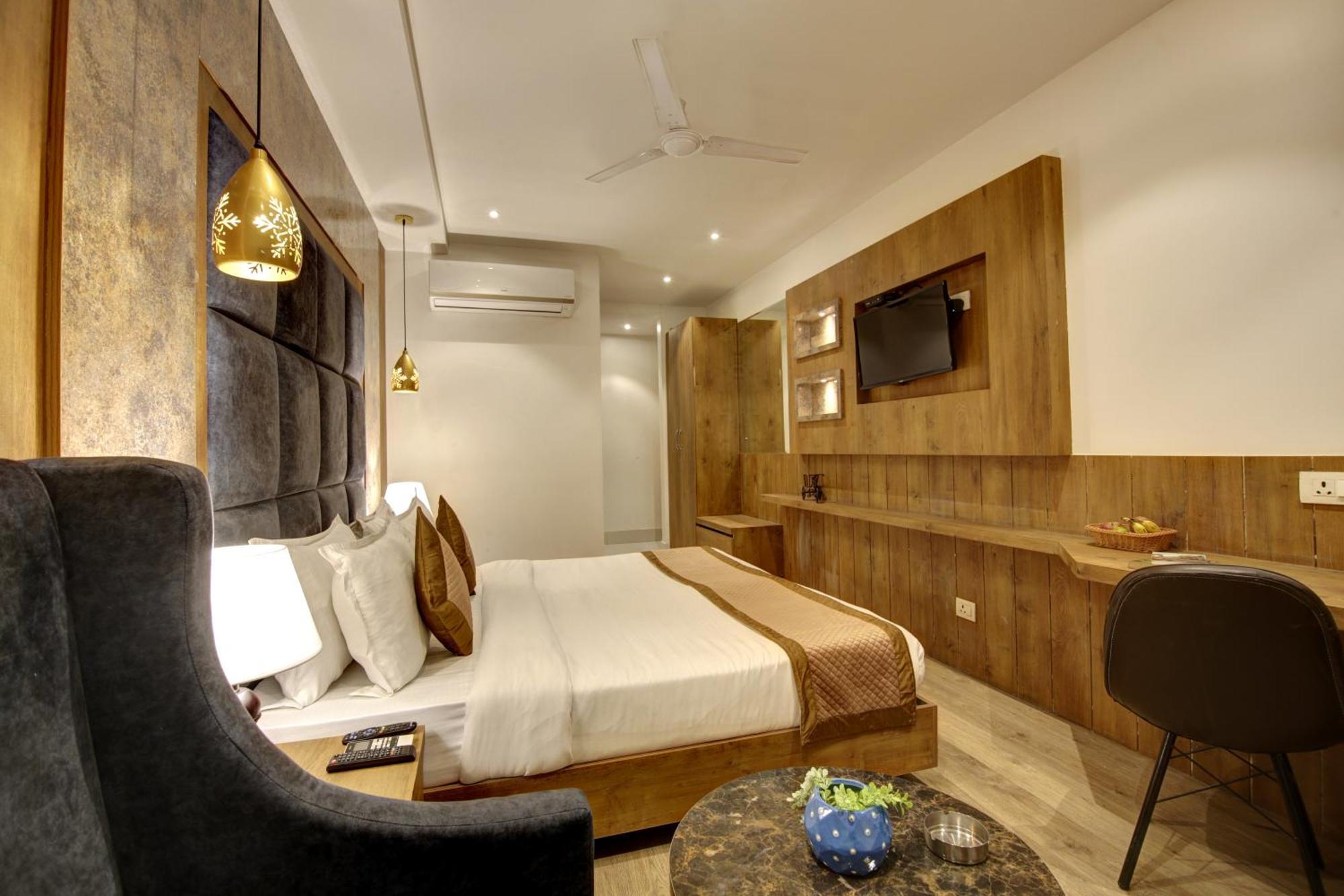 Hotel Town Grand Patel Nagar نيودلهي المظهر الخارجي الصورة