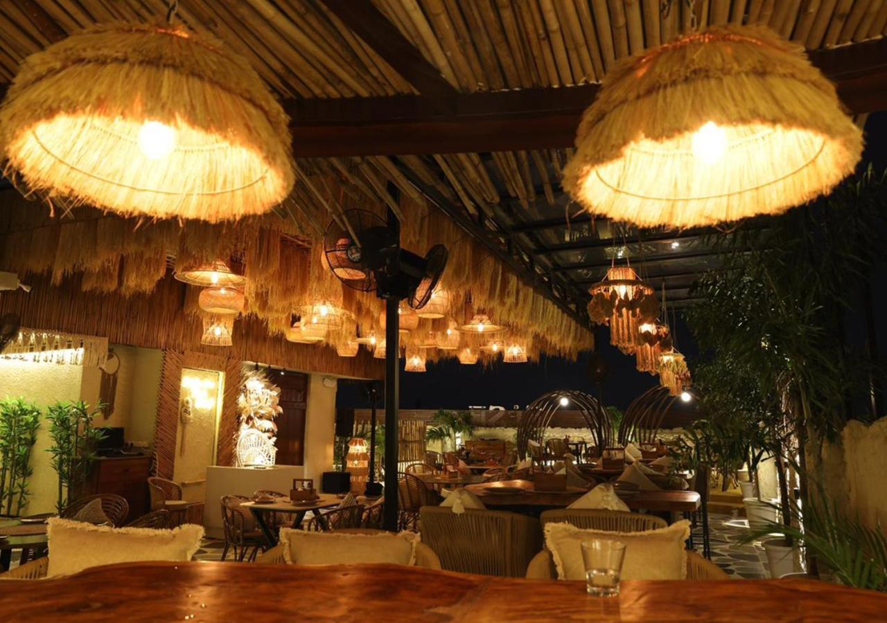 Hotel Town Grand Patel Nagar نيودلهي المظهر الخارجي الصورة